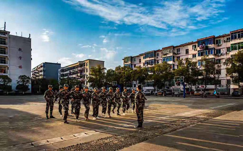 江西省化学工业学校