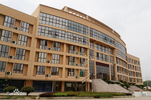 江西泛美艺术中等专业学校