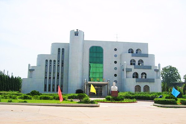 上饶市中等专业学校