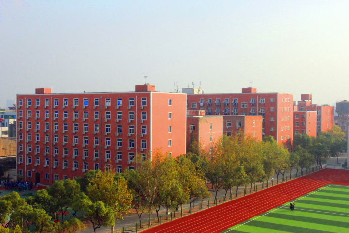 江西现代技师学院