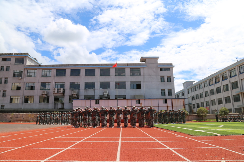 江西阳光技工学校